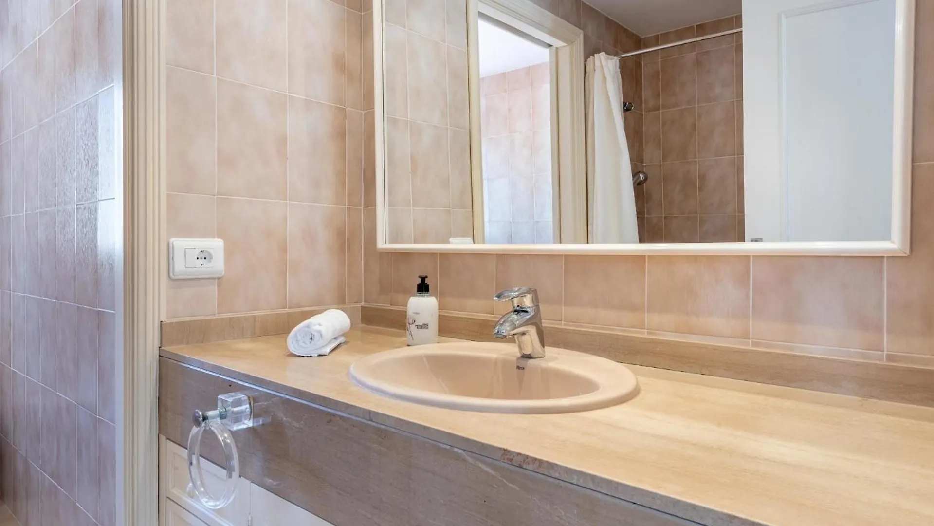 Ferienwohnung Fuer 6 Personen Ca 100 Qm In Portocolom, Mallorca Suedostkueste Von Mallorca Porto Colom